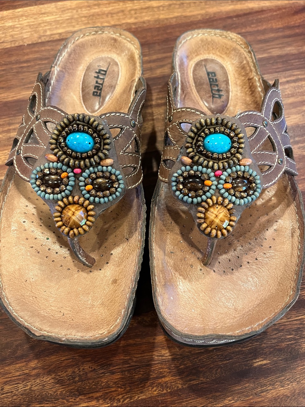 Earth freesia sandals. Size 7.5 b but see comments